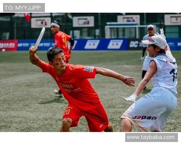 重庆飞盘队在世界攀岩锦标赛中以73分领先积分榜，展现强劲实力